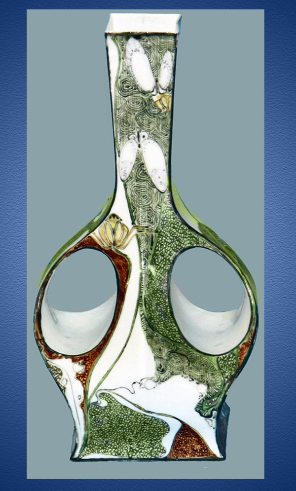 Nr.: 278, Reeds verkocht : eierschaal vaas van Rozenburg, Omschrijving: Rozenburg Eierschaal Vaas, Hoog 17,4 cm, Diameter 9 cm, Periode: Jaar 1901, Rudolf Sterken 