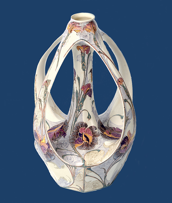 Nr.: 287, Te koop aangeboden Rozenburg eierschaal 4 armige vaas