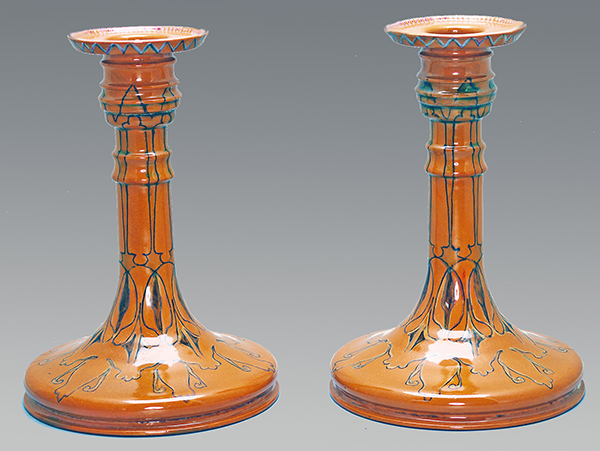 Nr.: 33, Reeds verkocht :sieraardewerk van Rozenburg, Omschrijving:Colenbrander (WFG merk) Plateel stel kandelaars, Hoog 16,5 cm Breed 11,5 cm, Periode: Jaar 1889, Schilder : W.G. Matla , 