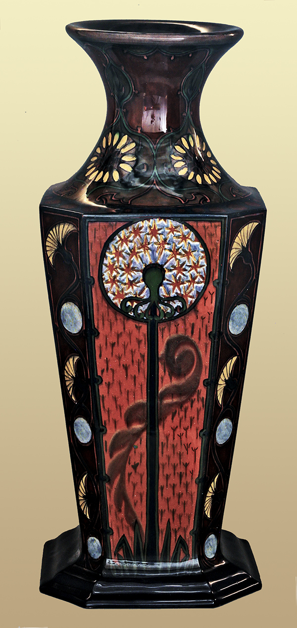 Nr.: 397, Already sold : a Rozenburg 8 sided big Vase