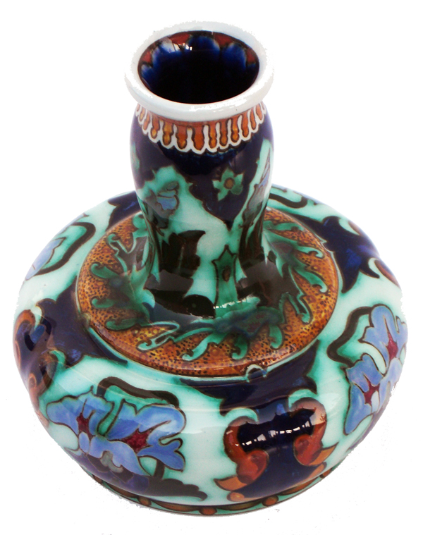 Nr.: 77, Already sold : decorative pottery made by Rozenburg, Description: (juliana) Plateel Vase, Height 11,5 cm width 10,3 cm, period: Year 1913, Decorator : Samuel Schellink, 